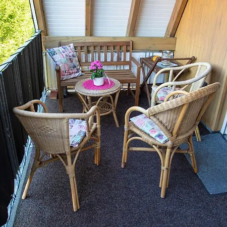 Holiday home Feldhoern Comfortable Zetel