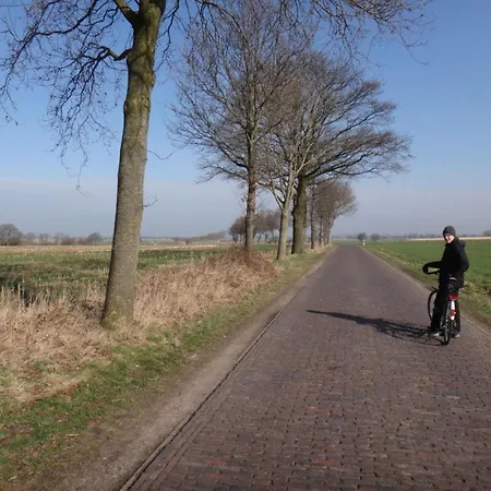 Feldhoern Comfortable 펜션 Zetel